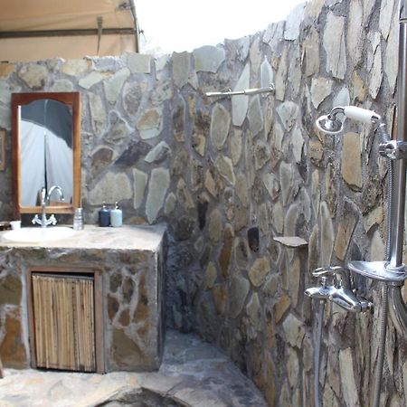 Mapito Tented Camp Серенгети Екстериор снимка