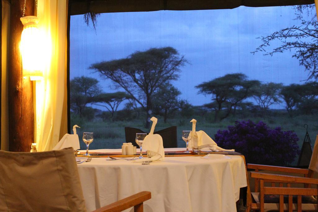 Mapito Tented Camp Серенгети Екстериор снимка