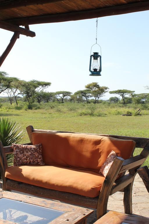 Mapito Tented Camp Серенгети Екстериор снимка