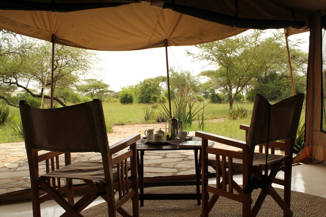 Mapito Tented Camp Серенгети Екстериор снимка