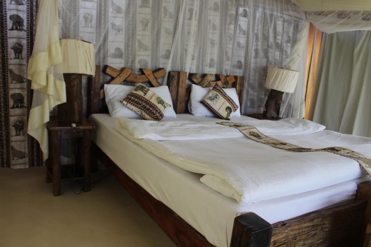 Mapito Tented Camp Серенгети Екстериор снимка